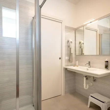 Parigi 3*